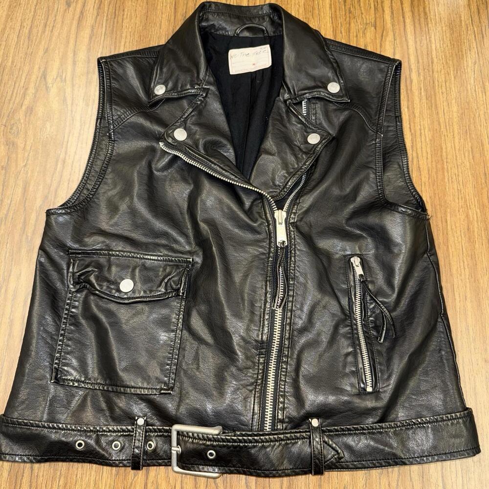 Free People Emilia Vegan Vest Jacket in Black Size M